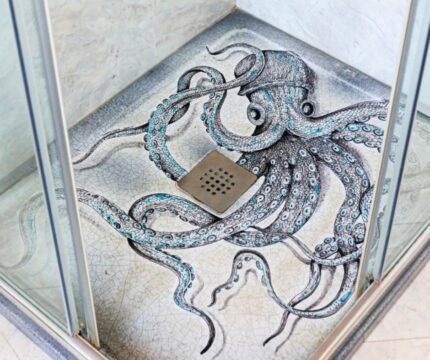 Elegantico Lava Stone Marine Life Shower Zone